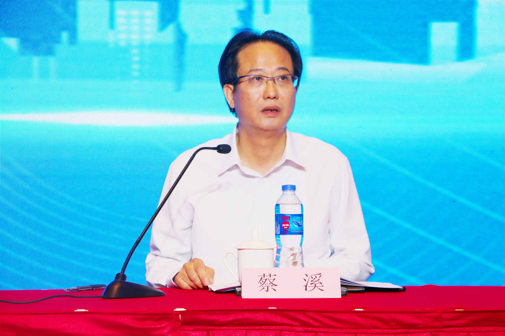 【工作动态】蔡溪出席文化旅游产业链推进大会暨企业联合党委成立大会