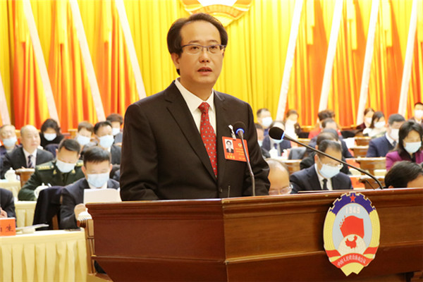 市政协九届五次会议隆重开幕毛腾飞阳卫国出席蔡溪作政协株洲市第九届
