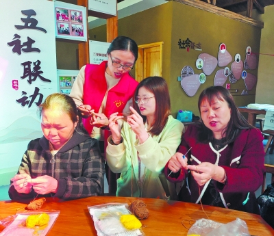  ��ɳ�ء�֯Ů�ƻ������Ů�ԾӼҴ��ա���ΰ/��